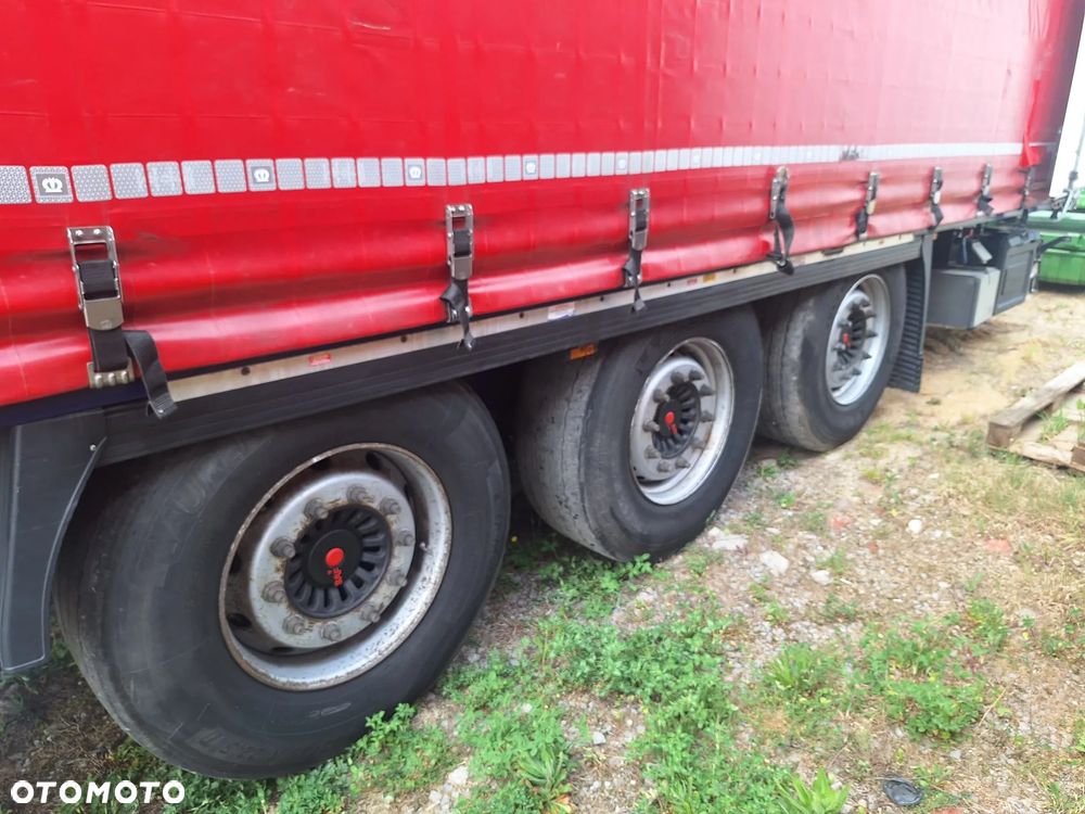 Krone Firanka Krone standard/ podnoszony dach / mocna podłoga/ SAF - 7
