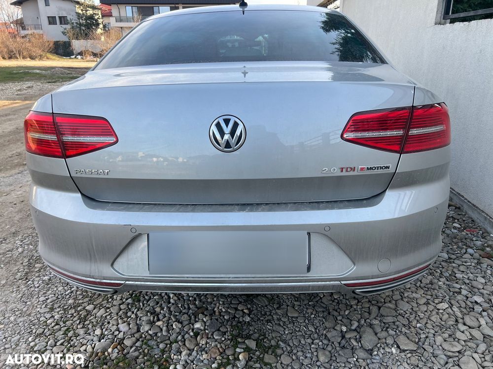Volkswagen Passat 2.0 TDI DSG 4Motion Highline - 7