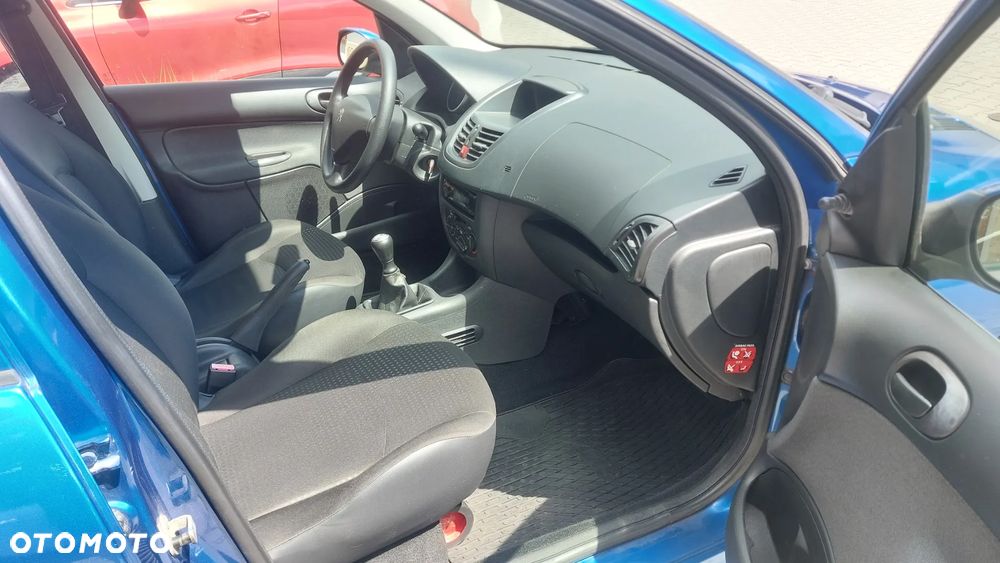Peugeot 206 plus 1.1 Presence - 13