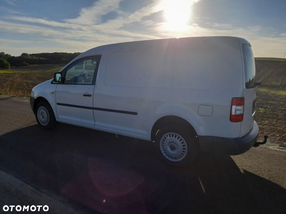 Volkswagen Caddy - 10