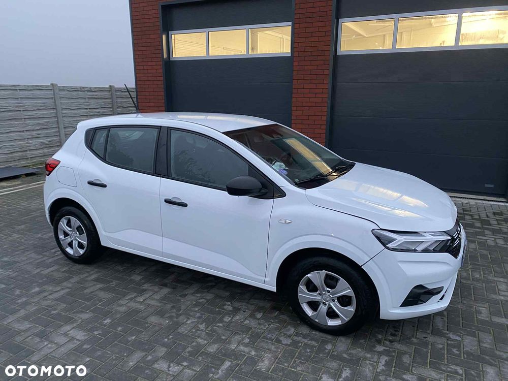 Dacia Sandero SCe 65 Essential - 3