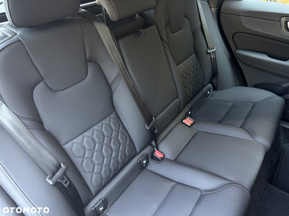 Volvo XC 60 - 13