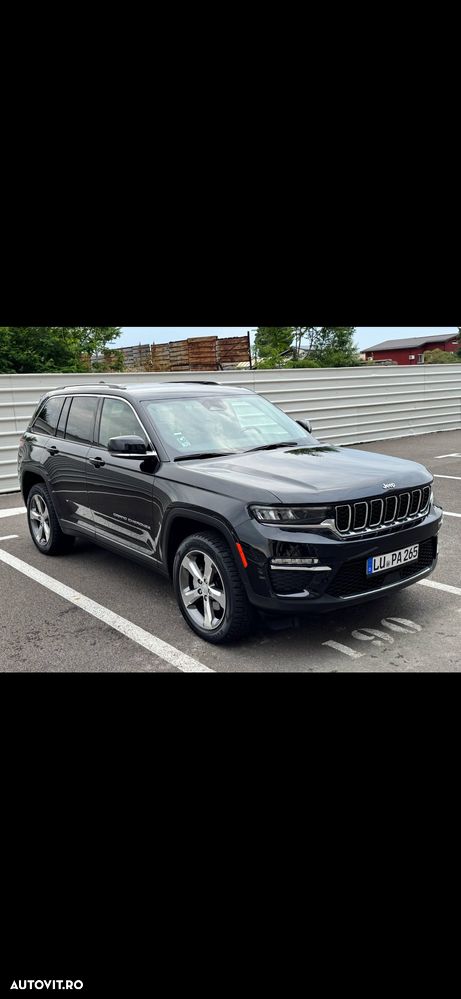 Jeep Grand Cherokee - 13