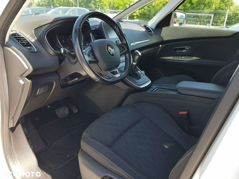 Renault Scenic - 10