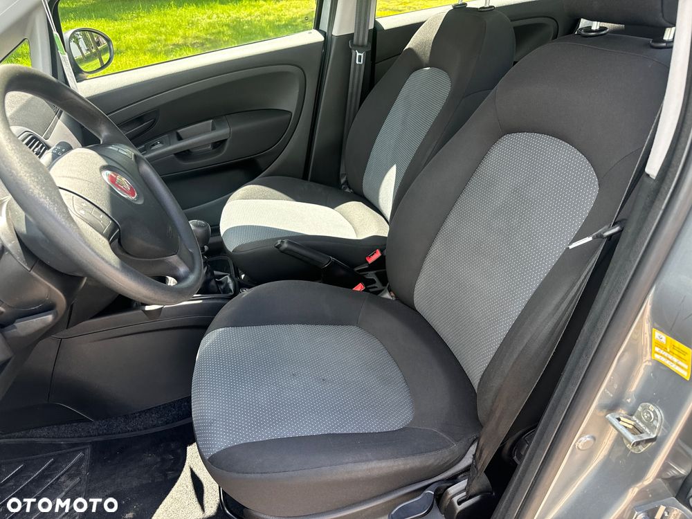 Fiat Grande Punto - 14