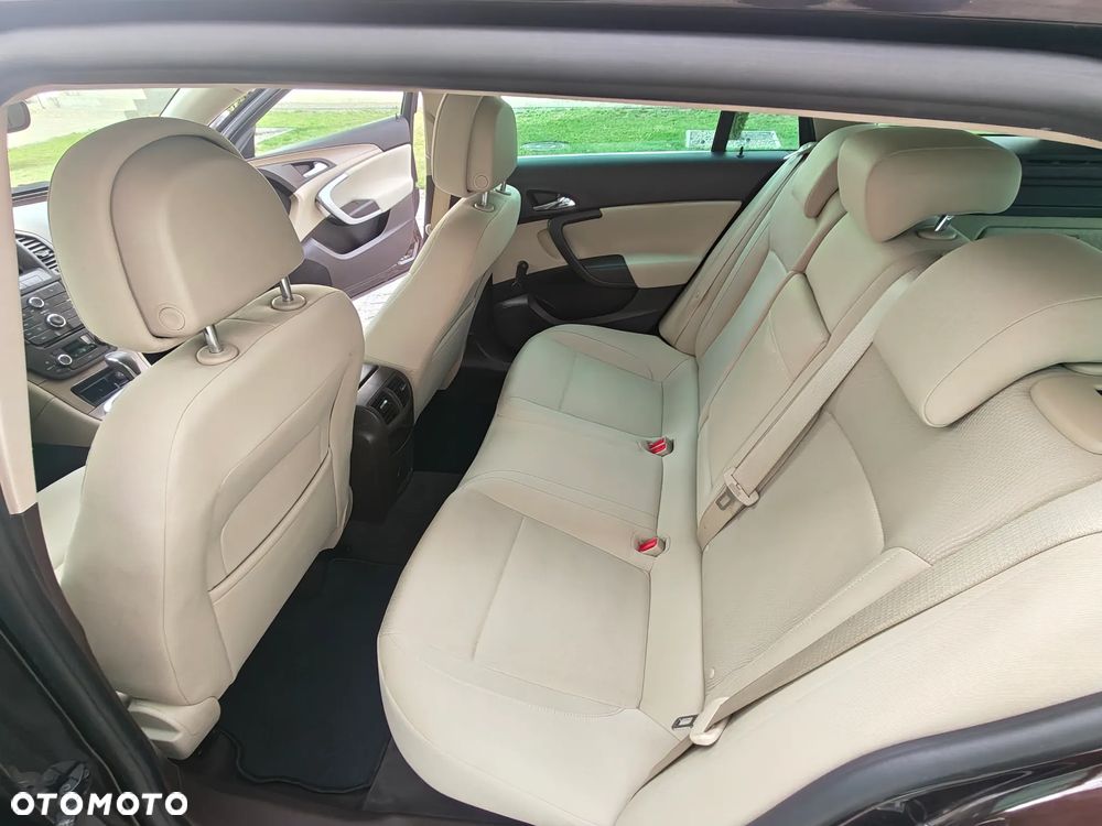 Opel Insignia 2.0 CDTI Cosmo - 8