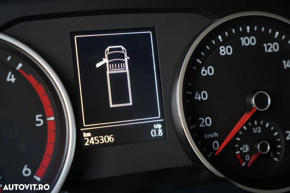 Volkswagen CRAFTER / CONTAINER / LIFT / 2019 / DUBLU / 3 LOCURI / - 37