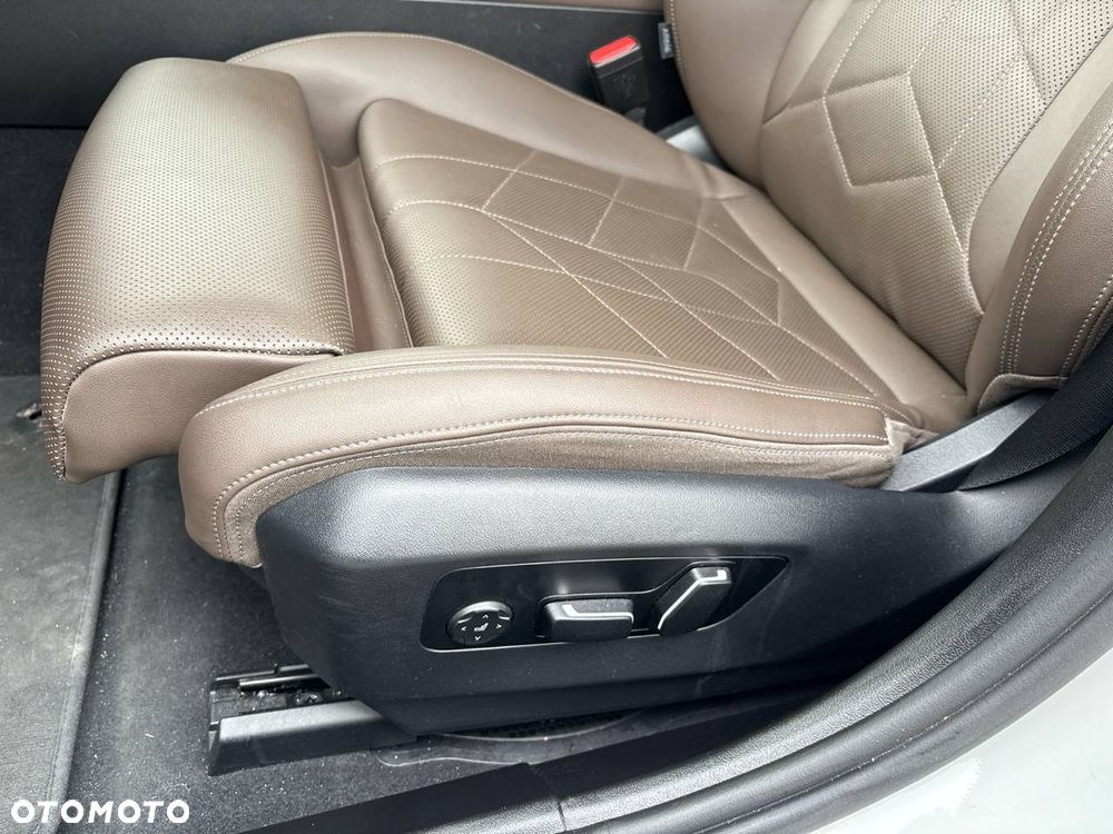 BMW Seria 5 520d xDrive - 20