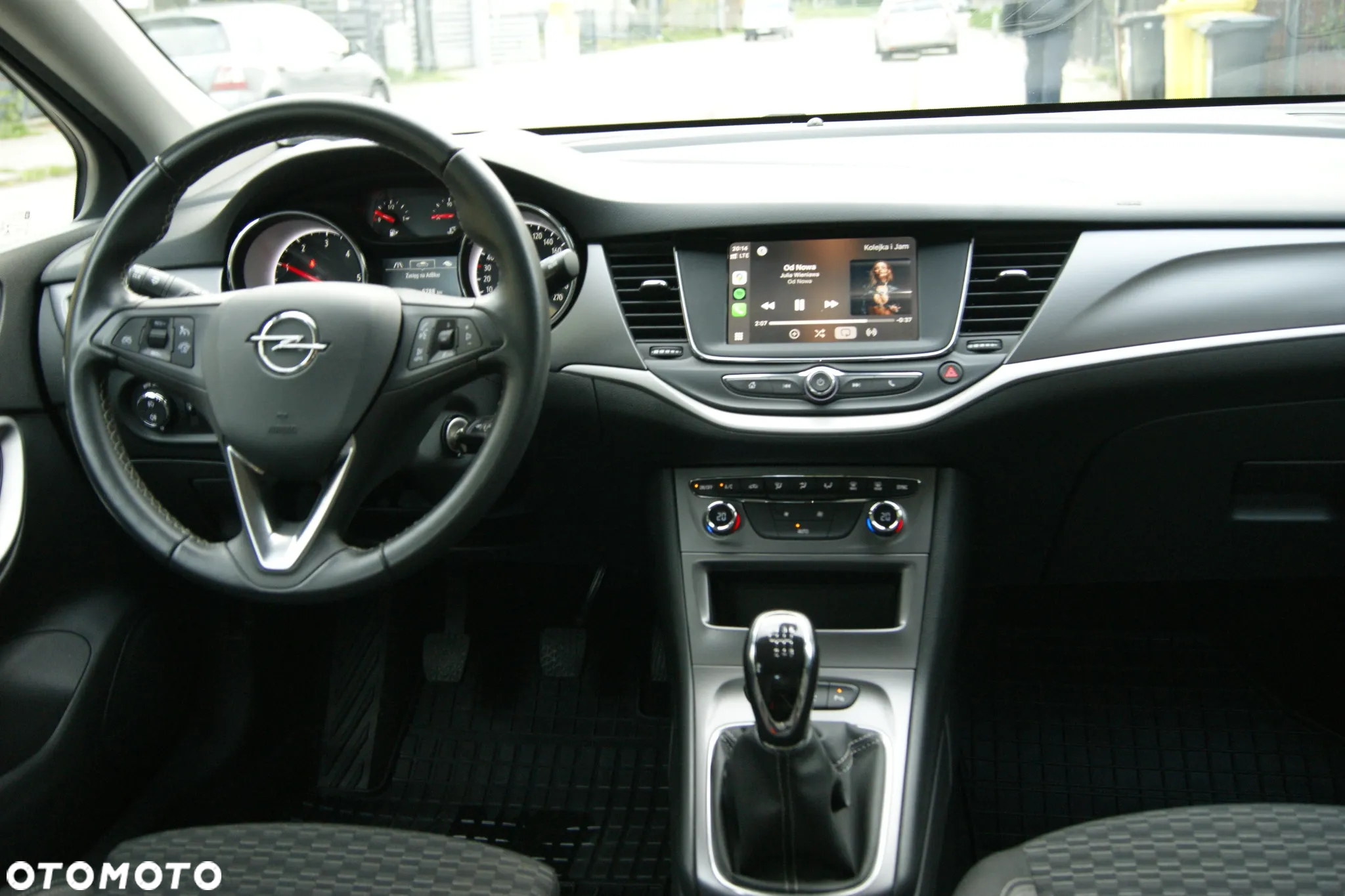 Opel Astra V 1.5 CDTI Edition S&S - 9