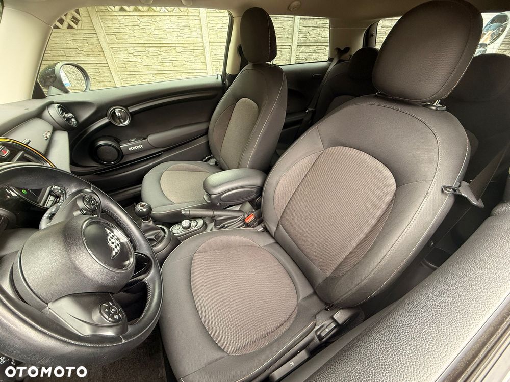 MINI ONE John Cooper Works Trim - 14