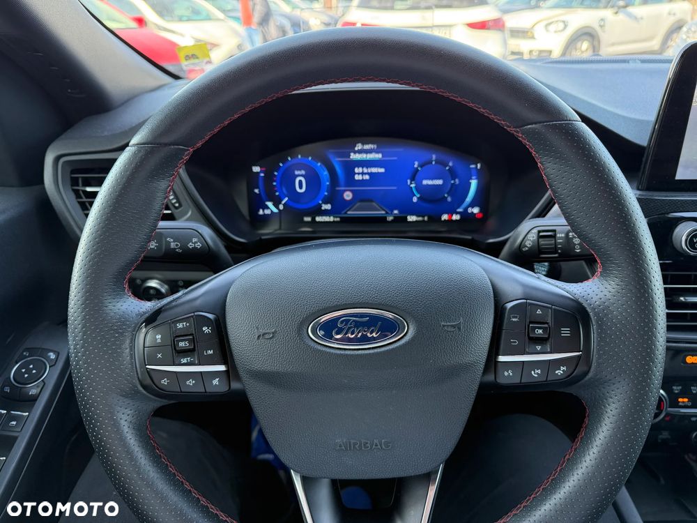 Ford Kuga 2.0 TDCi FWD ST-Line - 14