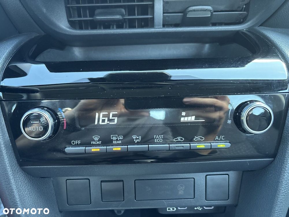 Toyota Yaris Cross Hybrid 1.5 Comfort - 15