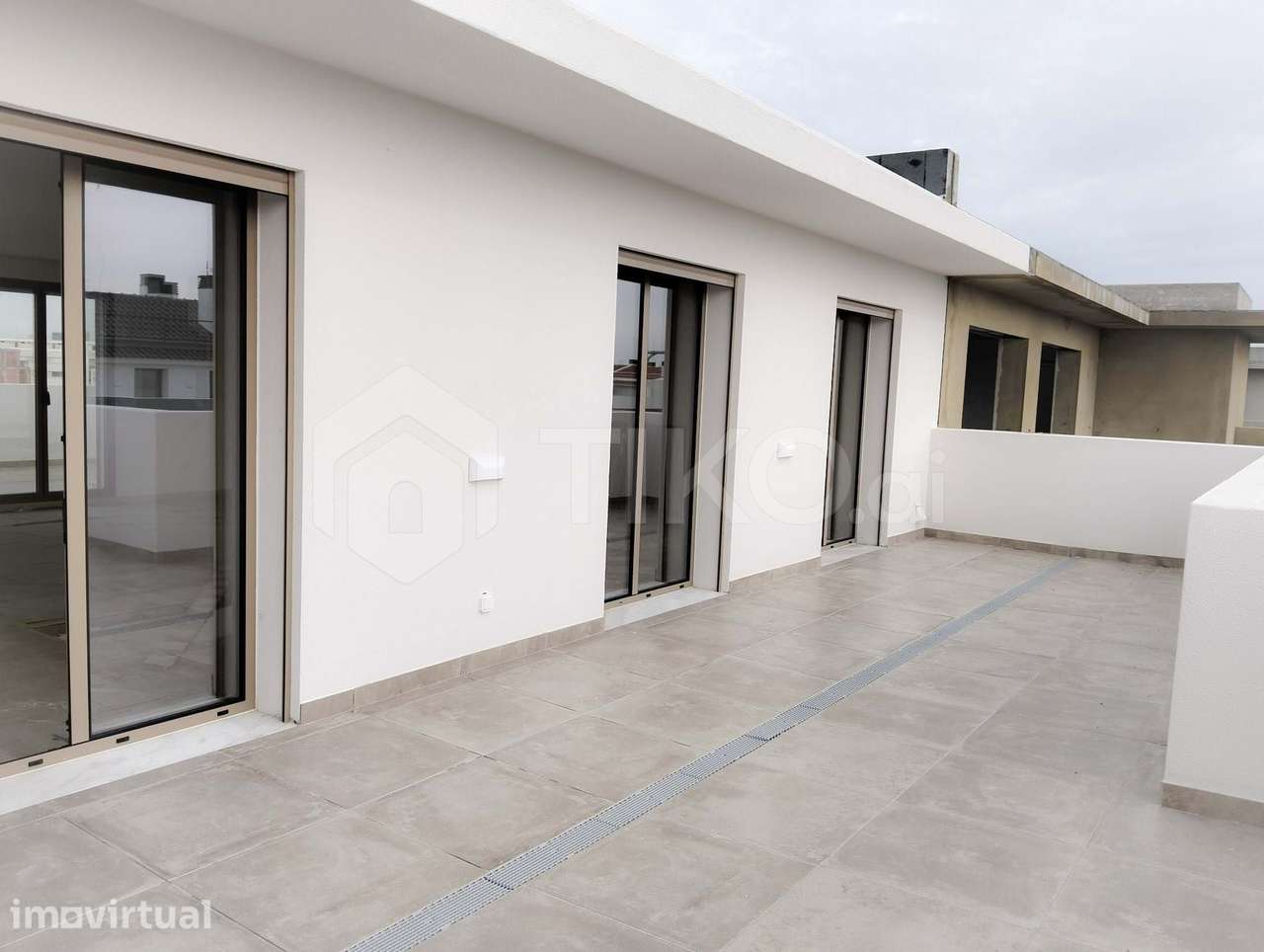 Apartamento T3 + 1 Duplex  à venda em Montijo, proximo às portas da ci