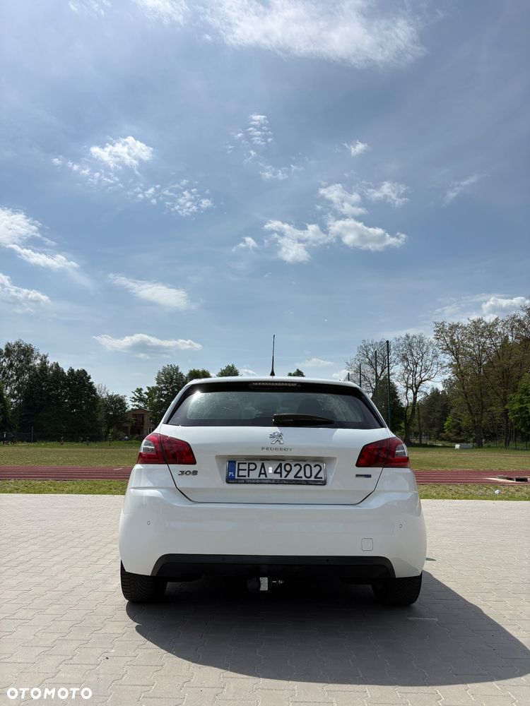 Peugeot 308 - 3