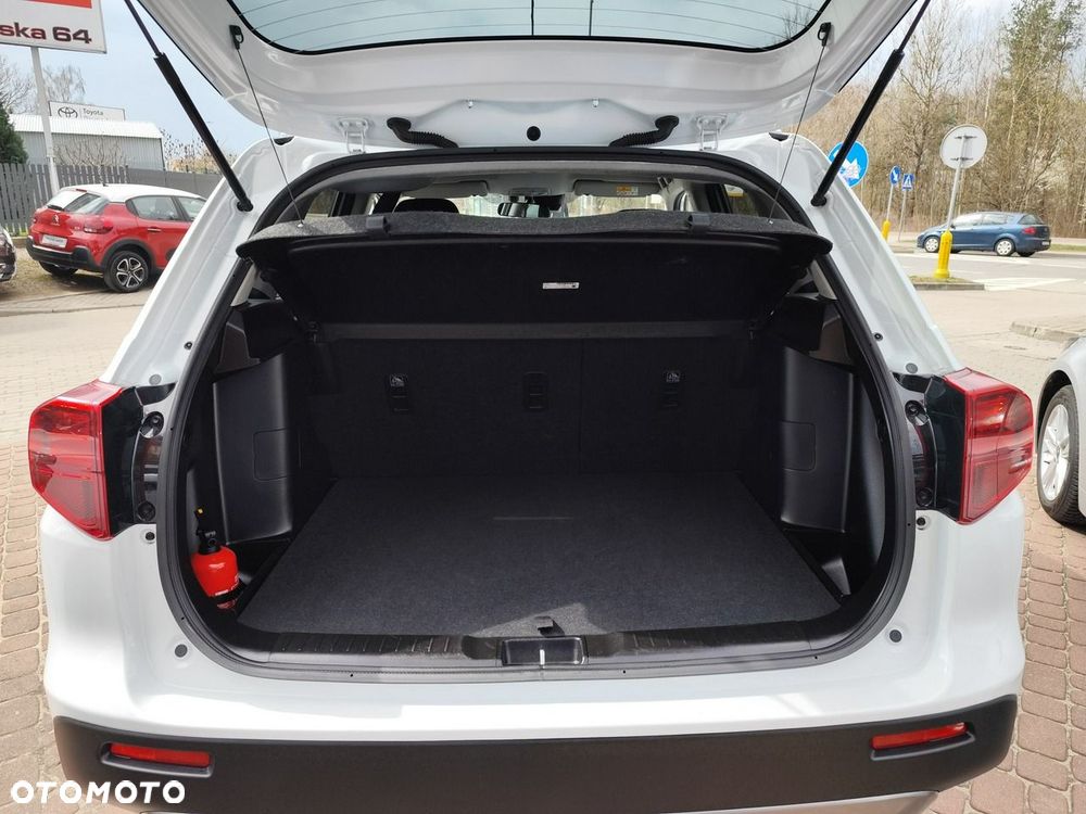 Suzuki Vitara - 11