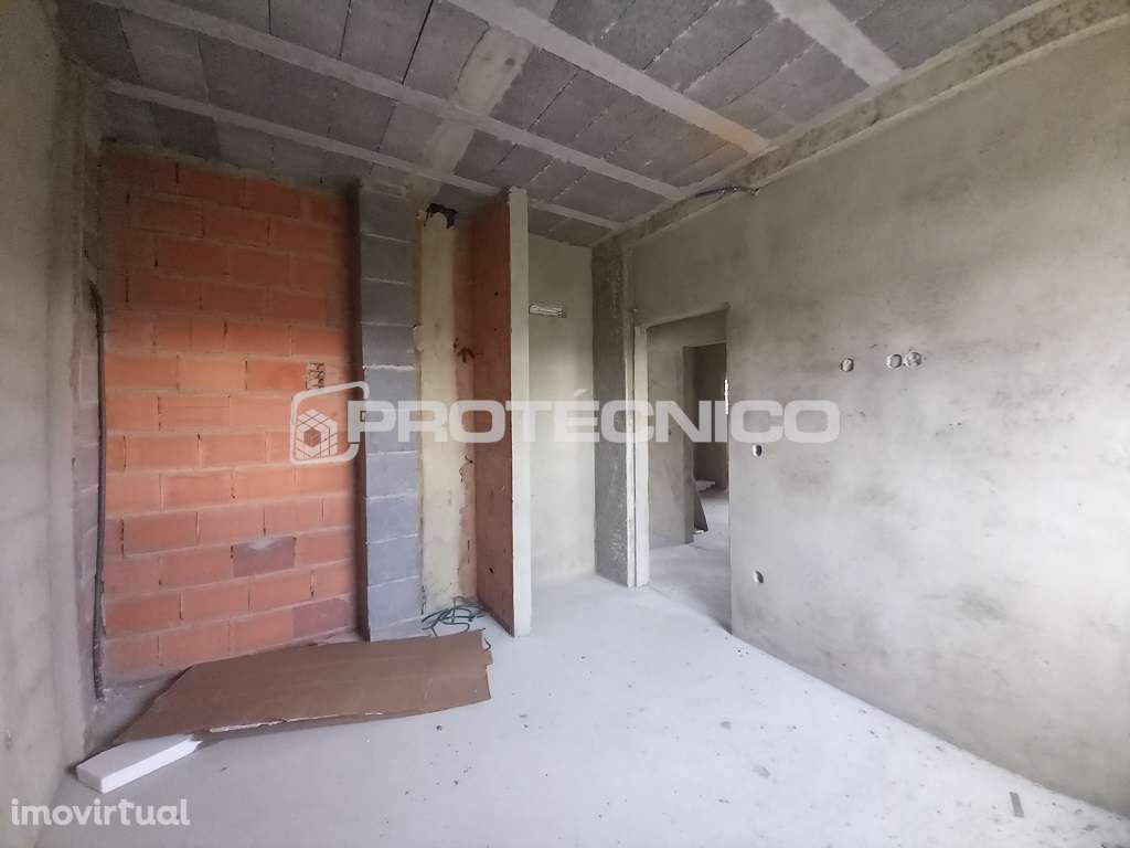 Moradia T4 Isolada – Troviscal - Grande imagem: 5/18