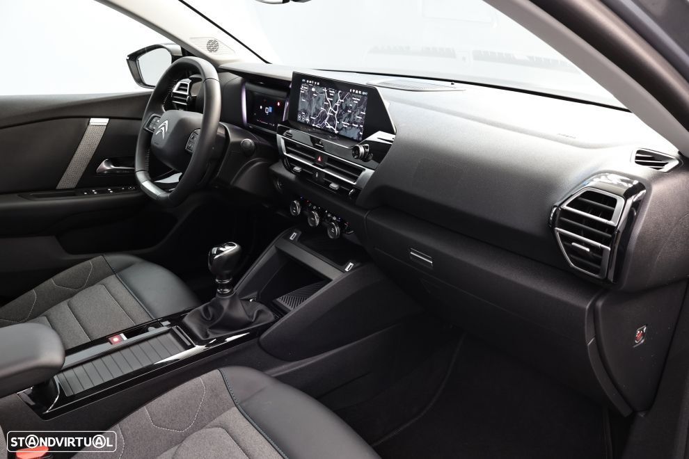 Citroën C4 1.2 PureTech Plus - 21