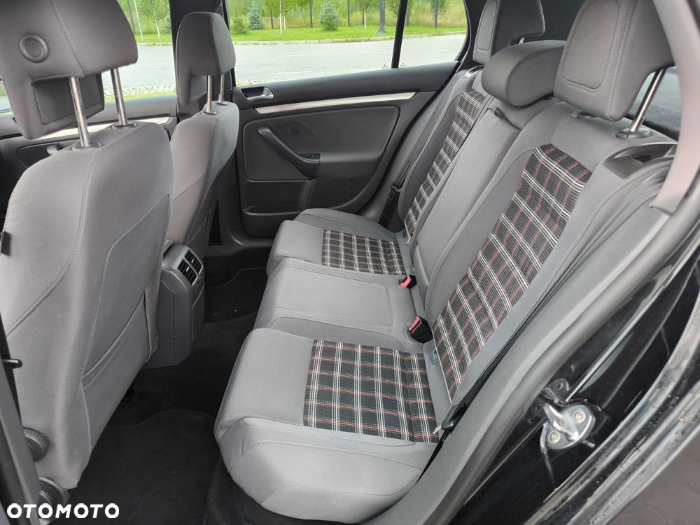 Volkswagen Golf 2.0 GTI - 6
