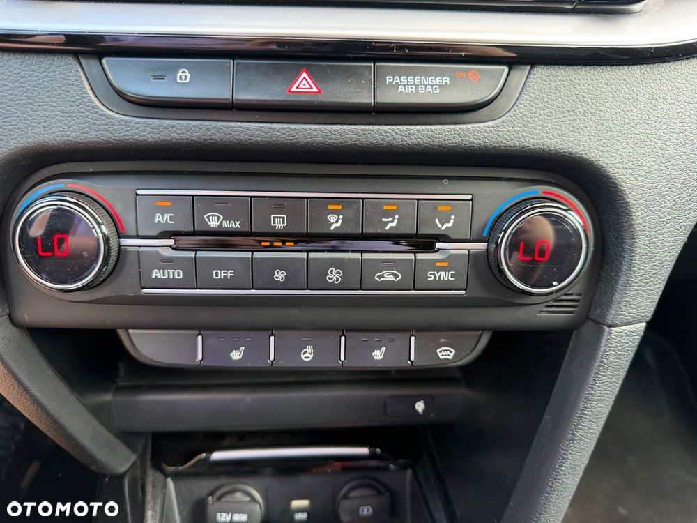 Kia ProCeed 1.5 T-GDI GT Line DCT - 24
