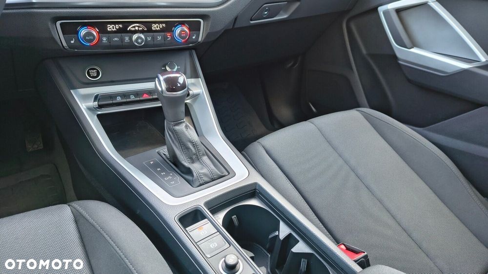 Audi Q3 - 30