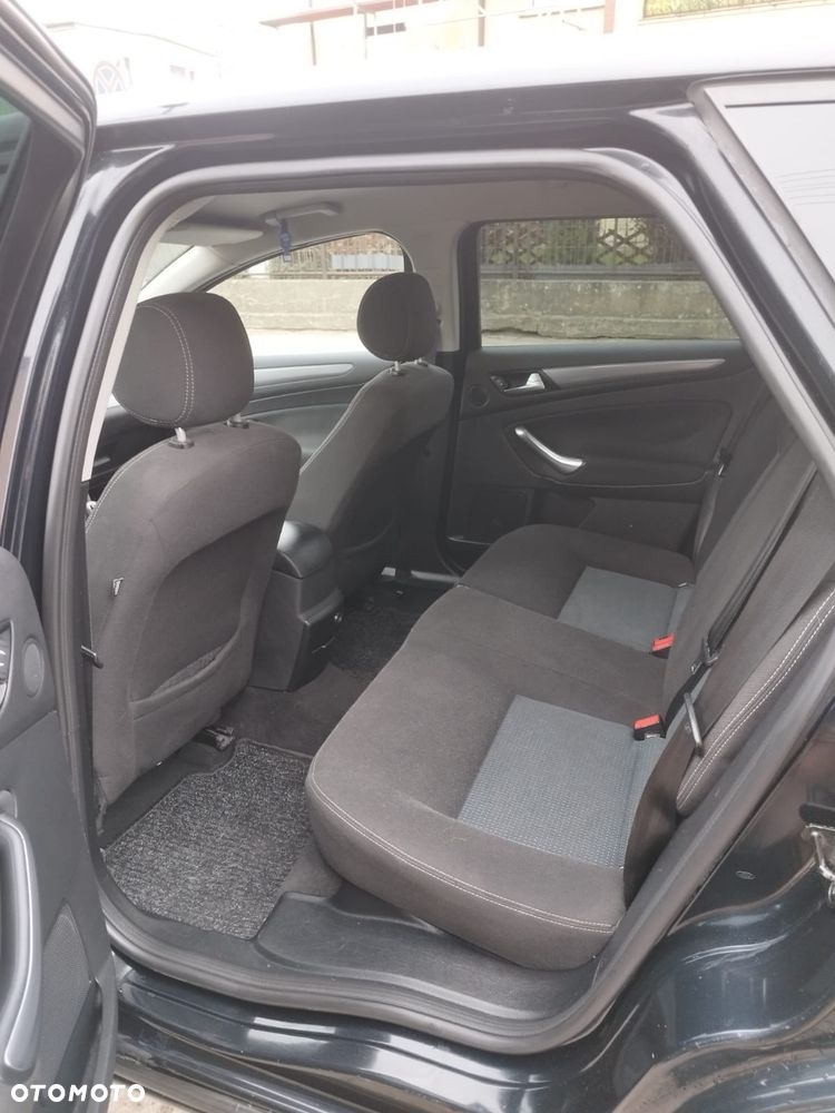 Ford Mondeo 2.0 TDCi Business Edition - 12