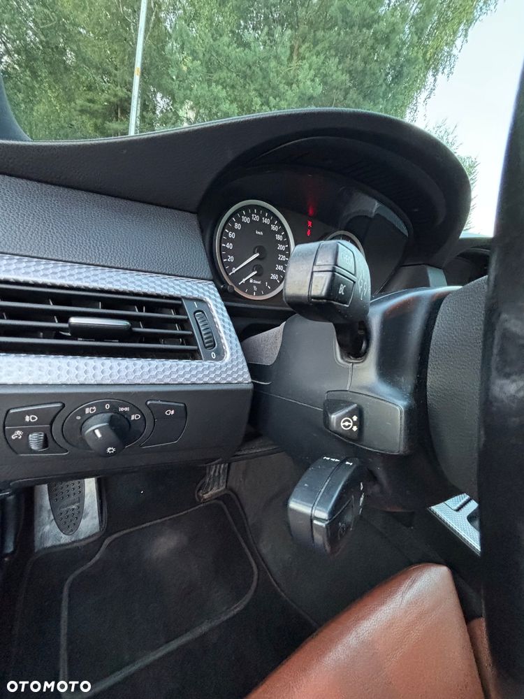 BMW Seria 5 - 12