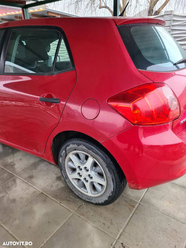 Toyota Auris 1.3 Dual VVT-i Terra - 10