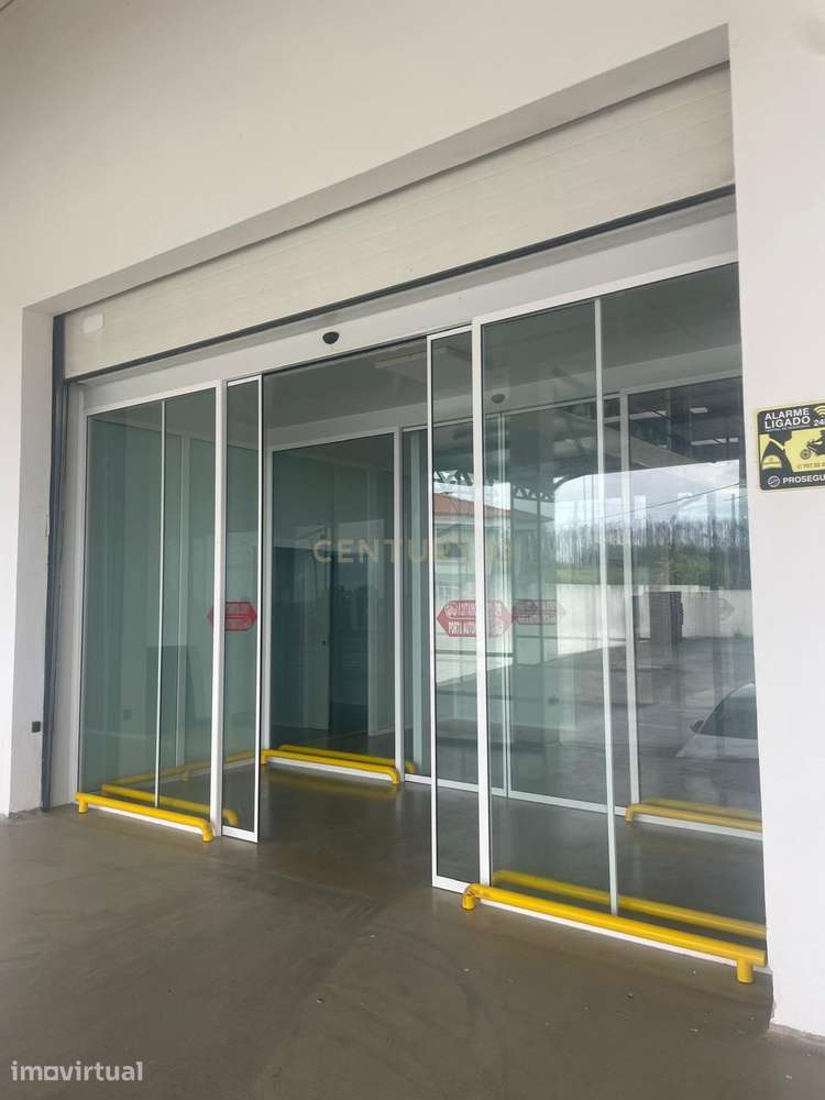 Centro Logístico e Industrial Renovado | 1.294 m² | Câmaras de Frio e - Grande imagem: 3/50