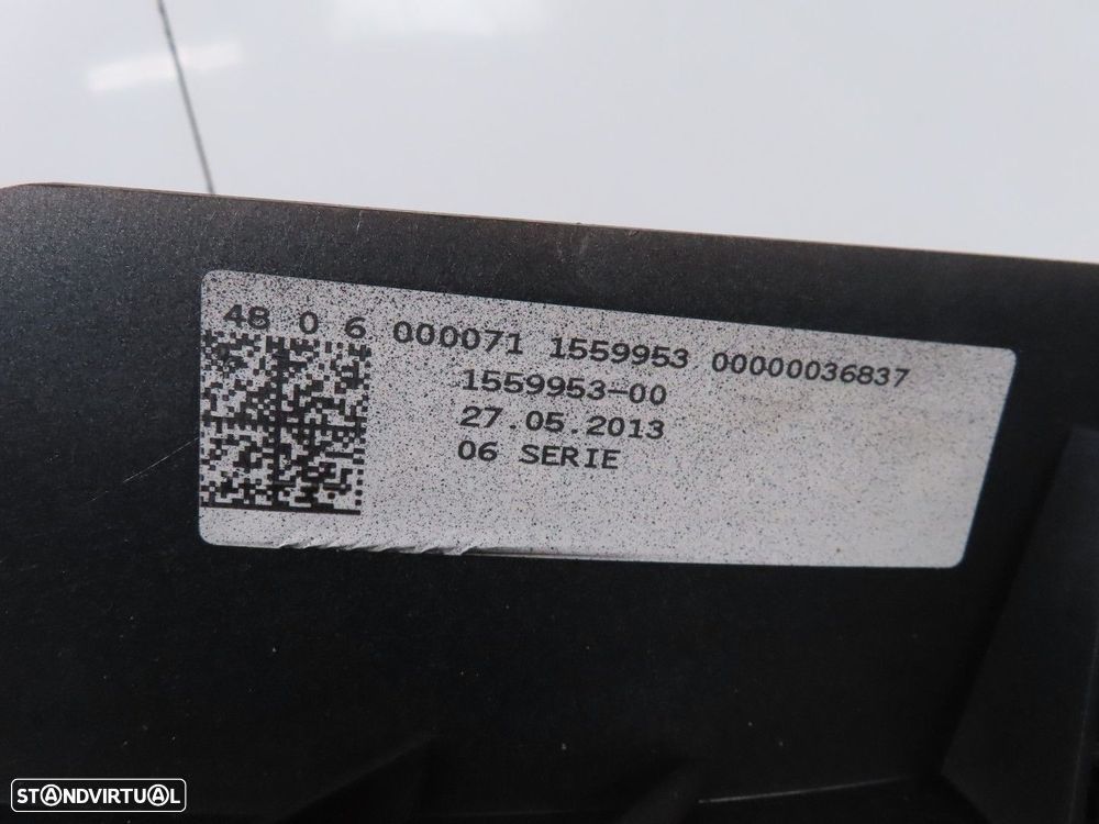 Painel / Guarda-Lamas Direito/Trás Usado / Original BMW i3 (I01) 51137369572 - 3