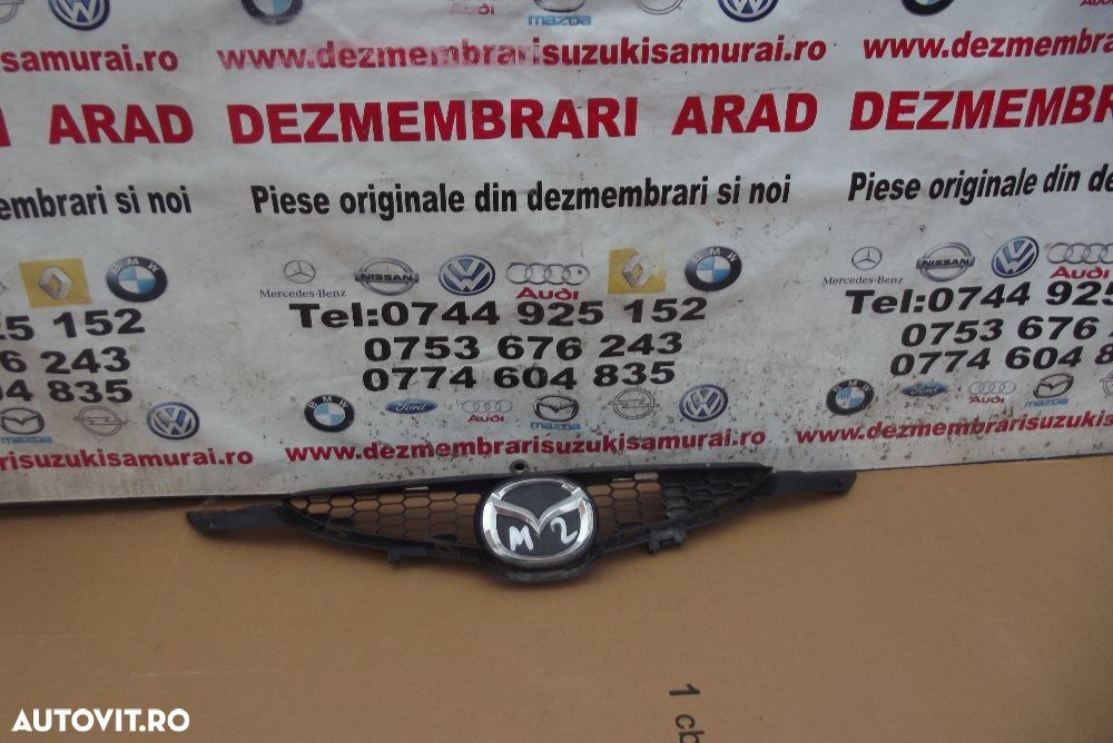 Grila capota Mazda 2 an 2008-2014 grila fata cu emblema dezmembrez - 1