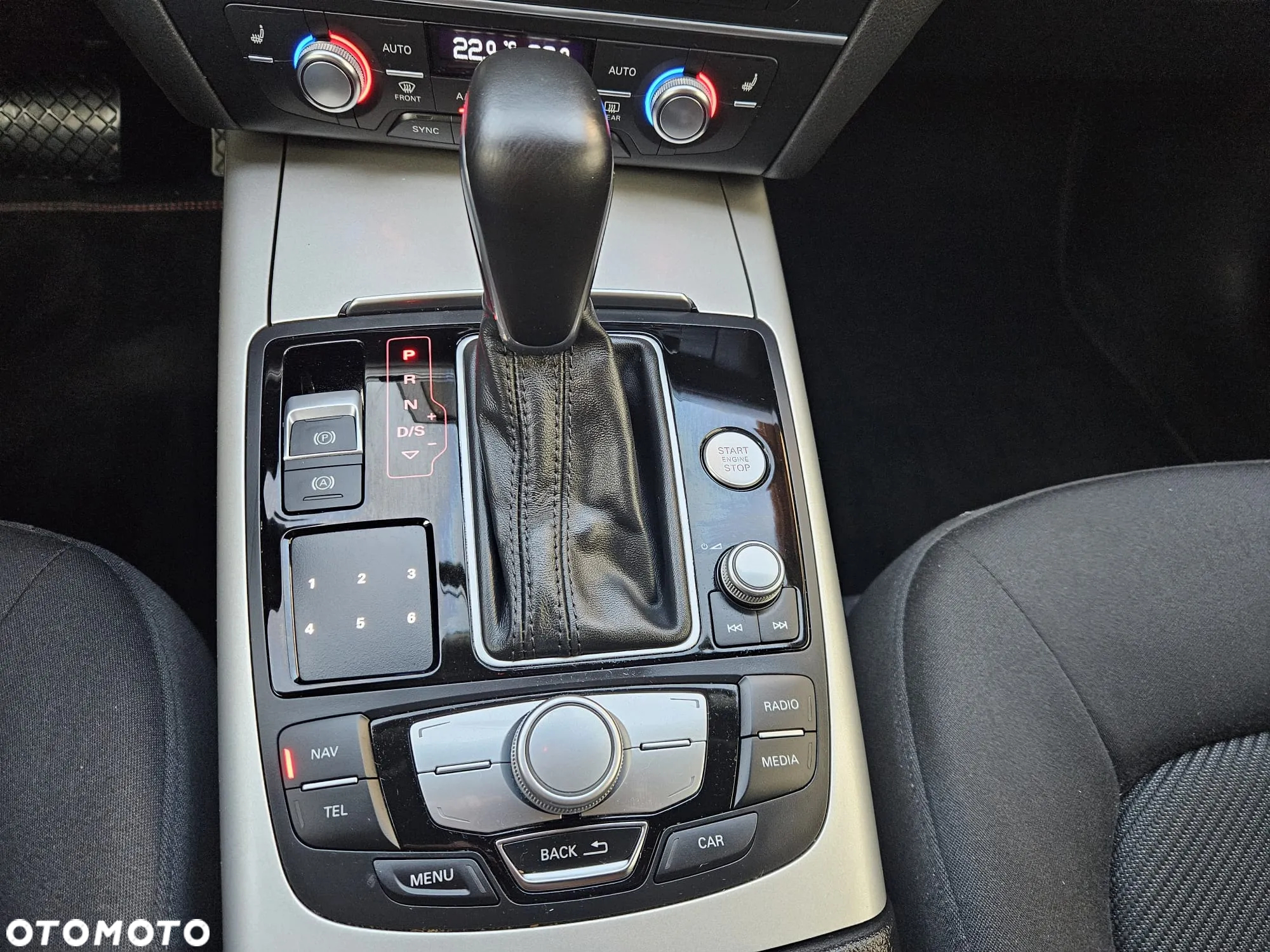 Audi A6 Avant 2.0 TDI Ultra DPF S tronic - 25