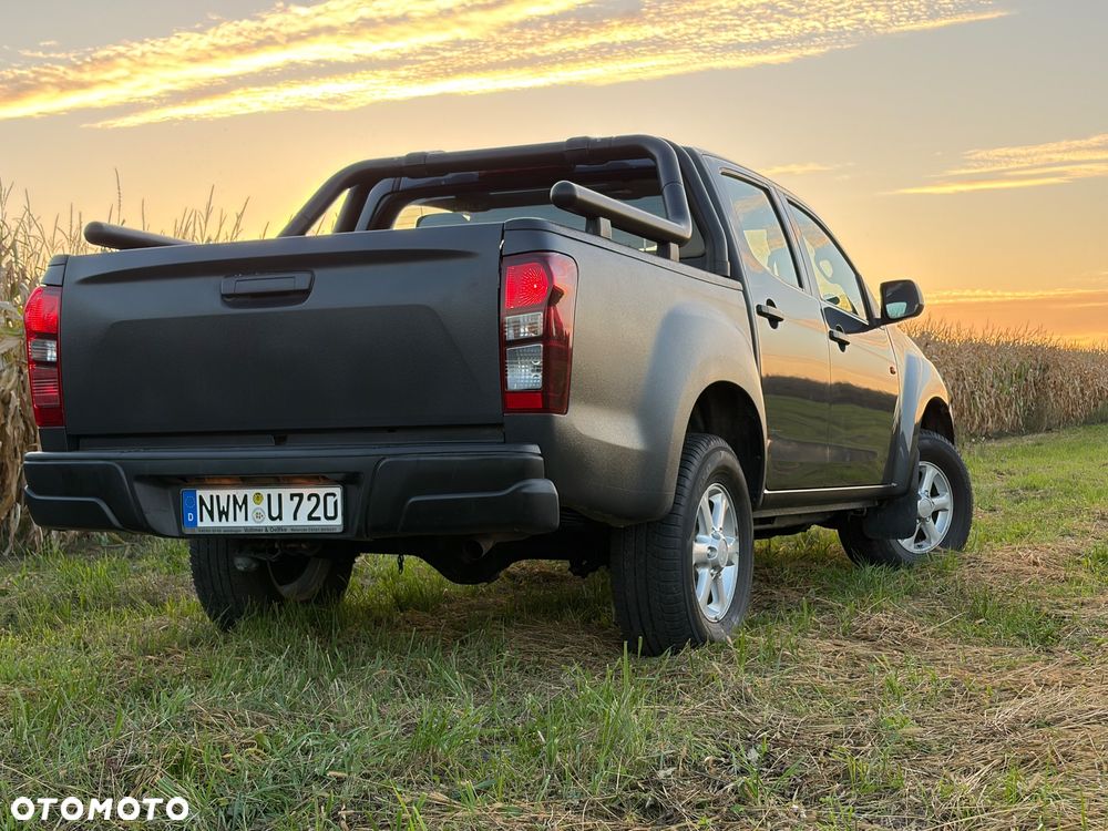 Isuzu D-Max - 17