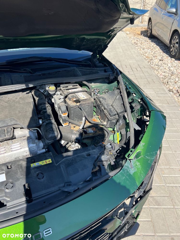 Peugeot 308 1.2 PureTech GPF Allure S&S - 12