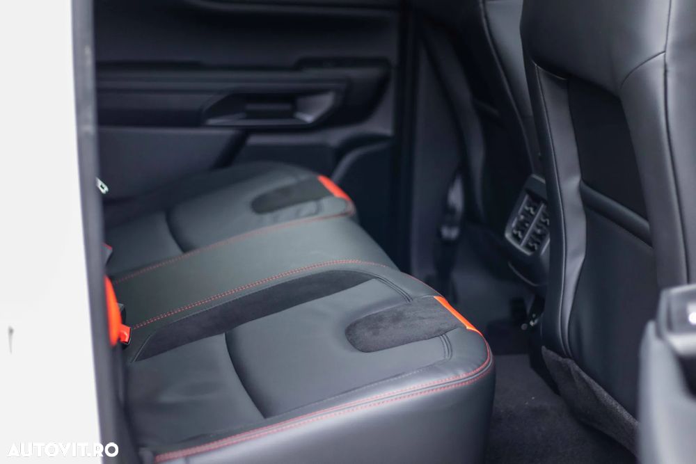 Ford Ranger Pick-Up 2.0 EcoBlue 213 CP 4x4 Cabina Dubla Raptor Aut. - 35