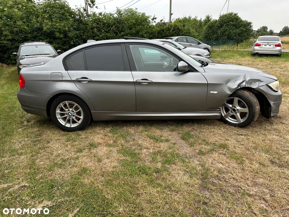 BMW Seria 3 320d DPF - 7