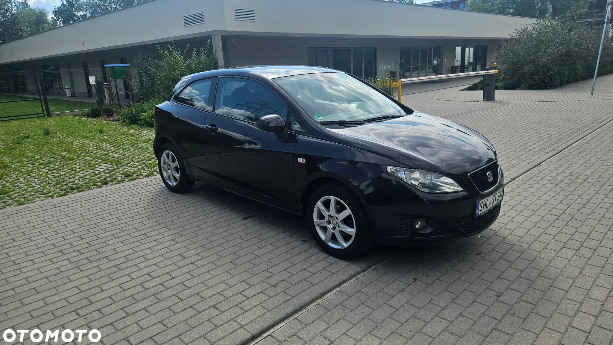 Seat Ibiza SC 1.4 16V Sport - 8