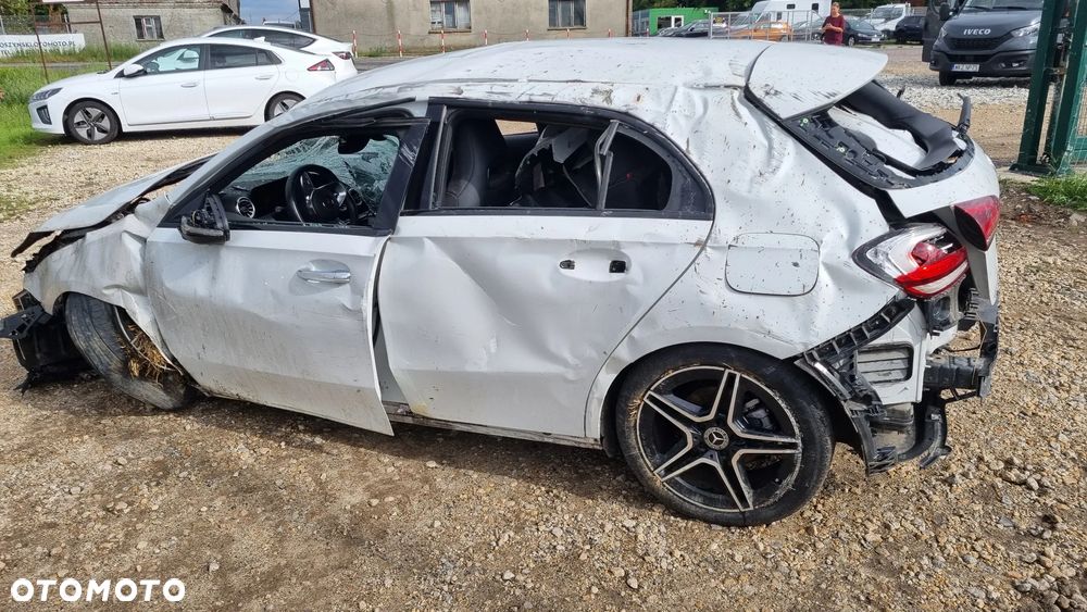 Mercedes-Benz Klasa A 200 d 4Matic 8G-DCT Advanced AMG Line - 3
