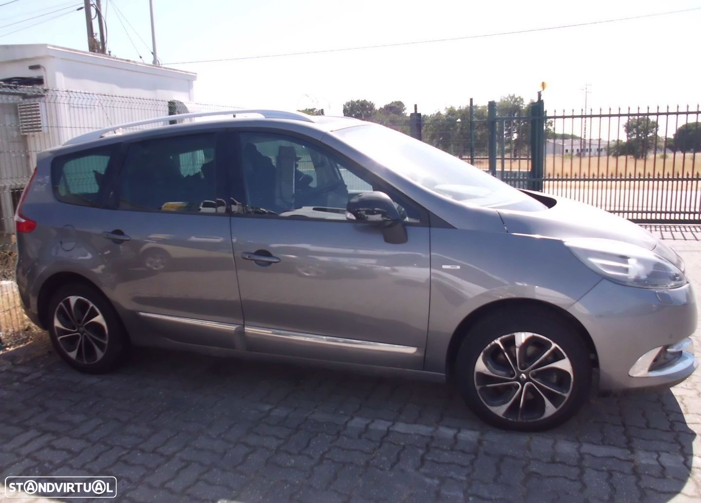 Peças Renault Scenic III (JZ0/1_) 2009 a 2013 - 15
