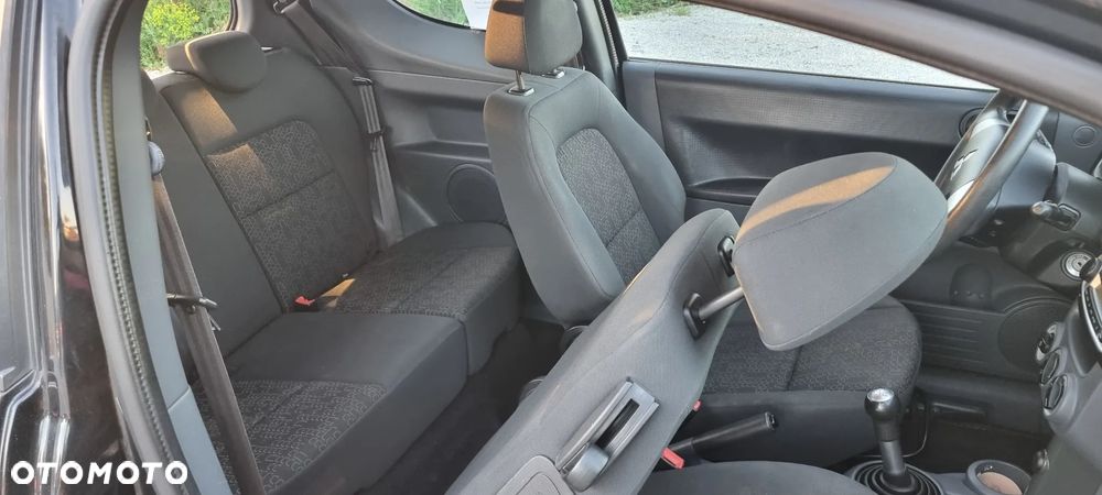 Mitsubishi Colt 1.3 Inform - 10