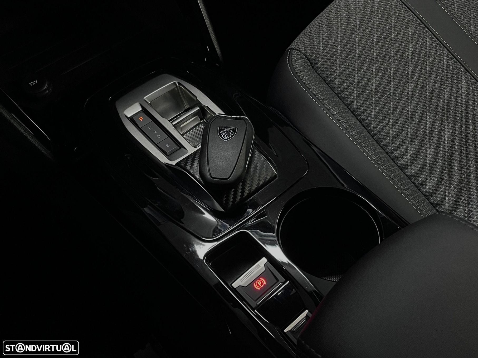 Peugeot e-208 50 kWh Allure - 25