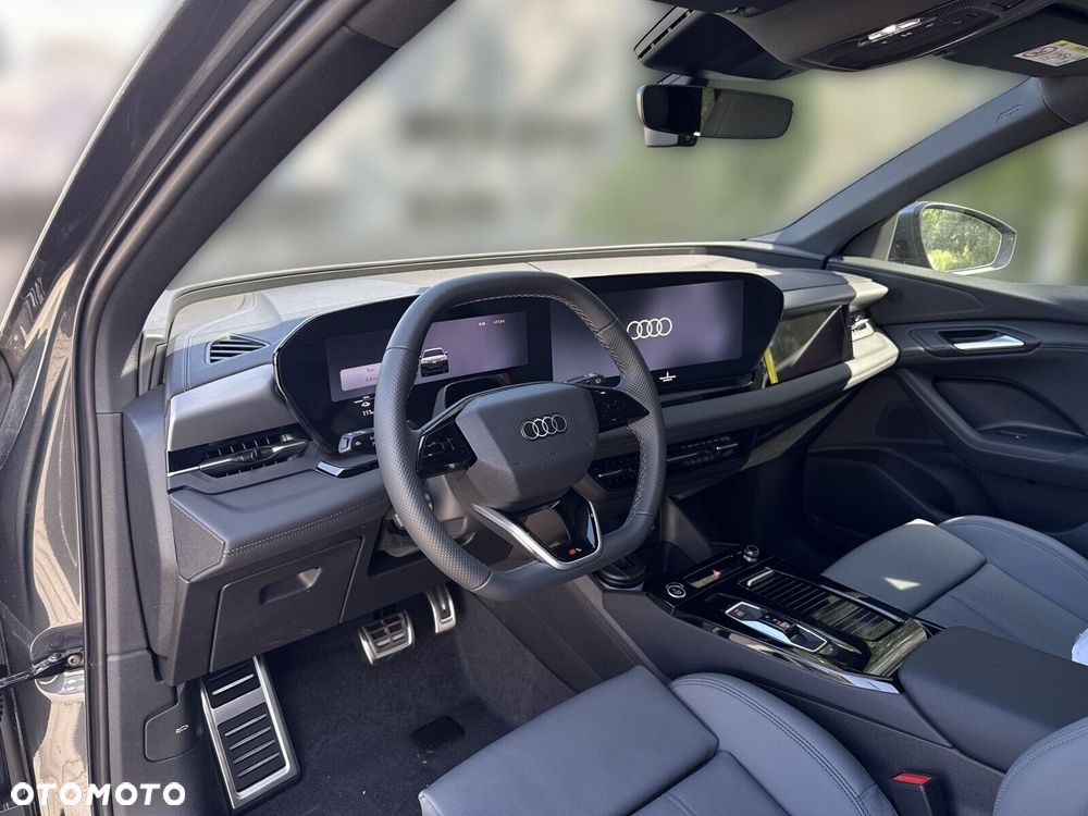 Audi Q6 e-tron - 11