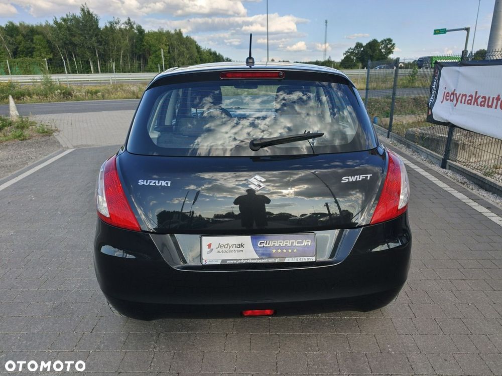 Suzuki Swift - 8