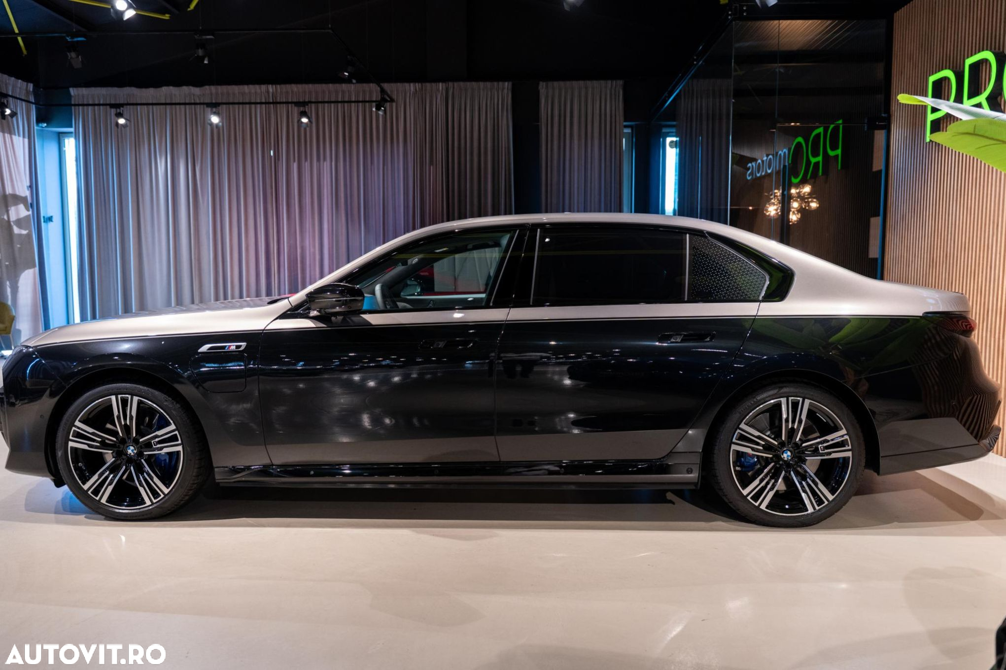 BMW M7 - 5