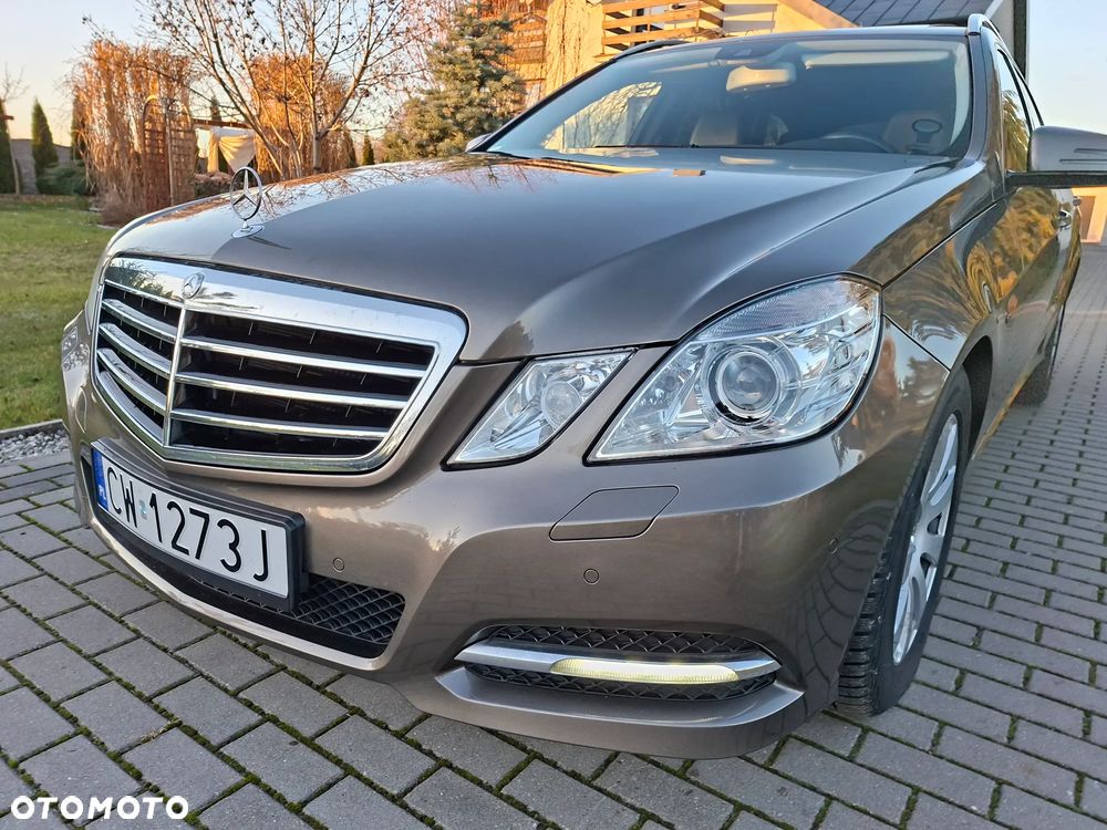 Mercedes-Benz Klasa E 250 CDI DPF BlueEFFICIENCY Automatik Avantgarde - 10