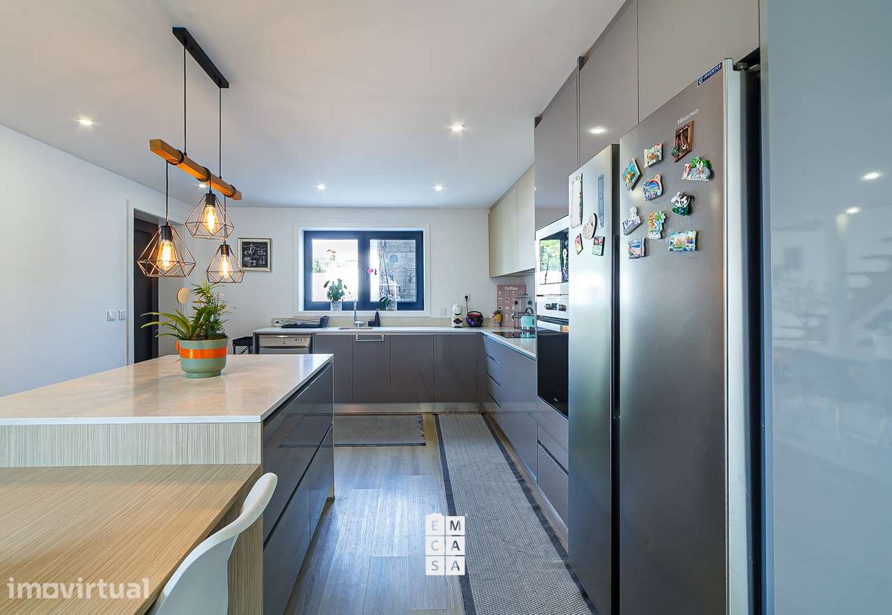 Moradia T4 Venda em Vila de Cucujães,Oliveira de Azeméis - Grande imagem: 5/60