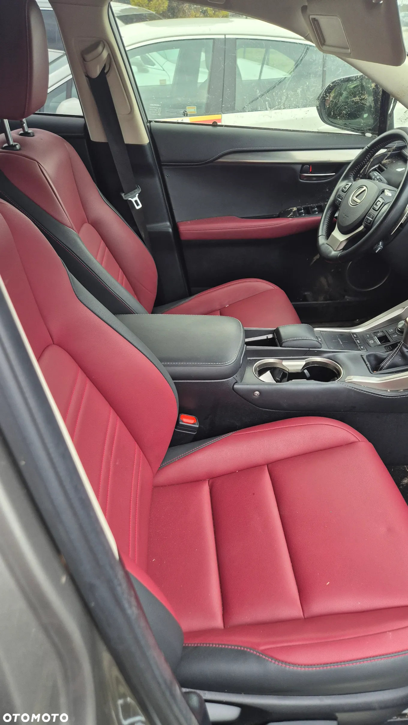 Lexus NX - 9