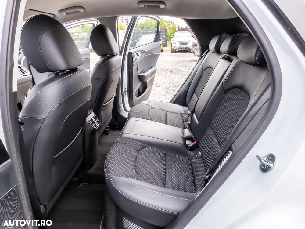 Kia XCeed 1.6 GDI DCT6 OPF Plug-in-Hybrid Vision - 14