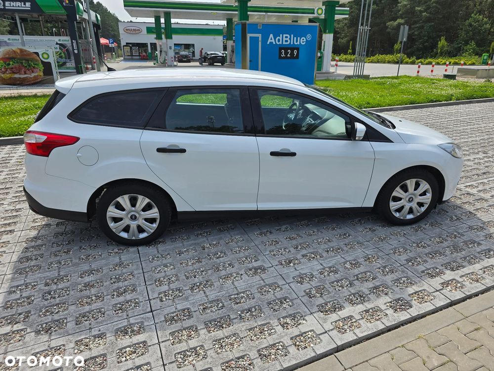 Ford Focus 1.6 Gold X (Trend) - 2