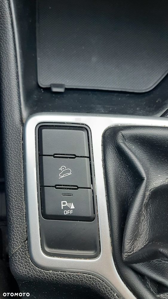 Kia Sportage 1.6 GDI 2WD ISG Spirit - 29