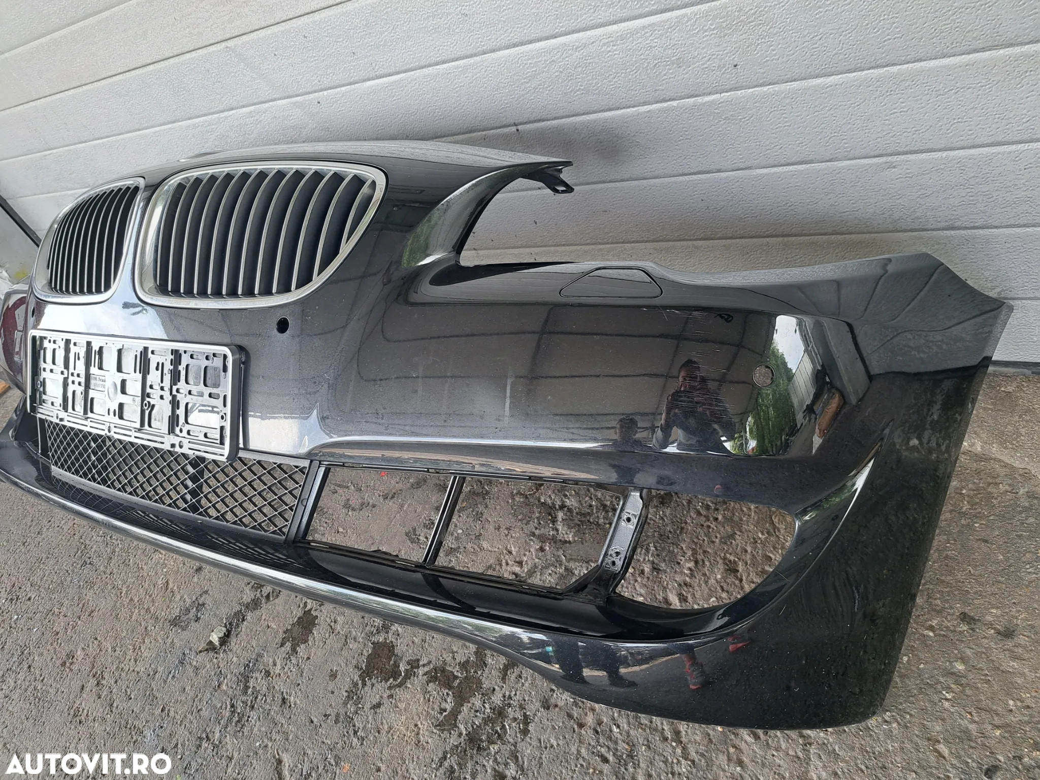 Bara fata cod culoare 475 BlackSaphire in stare buna originala BMW ( model cu PDC si camere video laterale 360 view ) Originala BMW F10 F11 F18 - 3